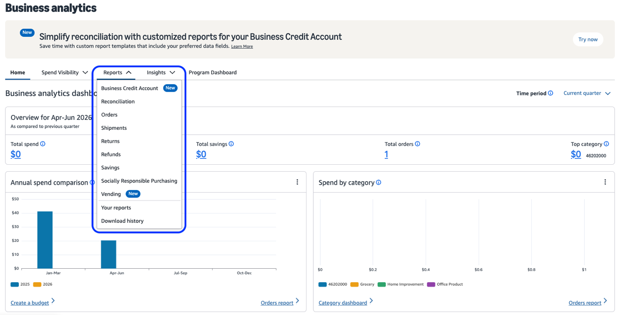  Tablero de Anal&iacute;tica de Amazon Business con el men&uacute; desplegable Reportes abierto, que muestra las opciones de reportes de Pedidos, Pago por factura y Conciliaci&oacute;n.