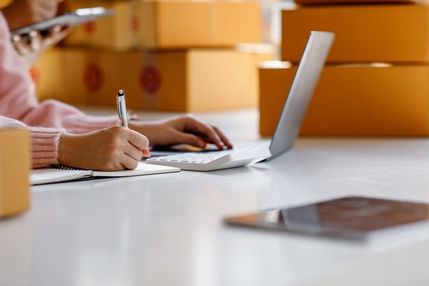 How to start a successful ecommerce business?